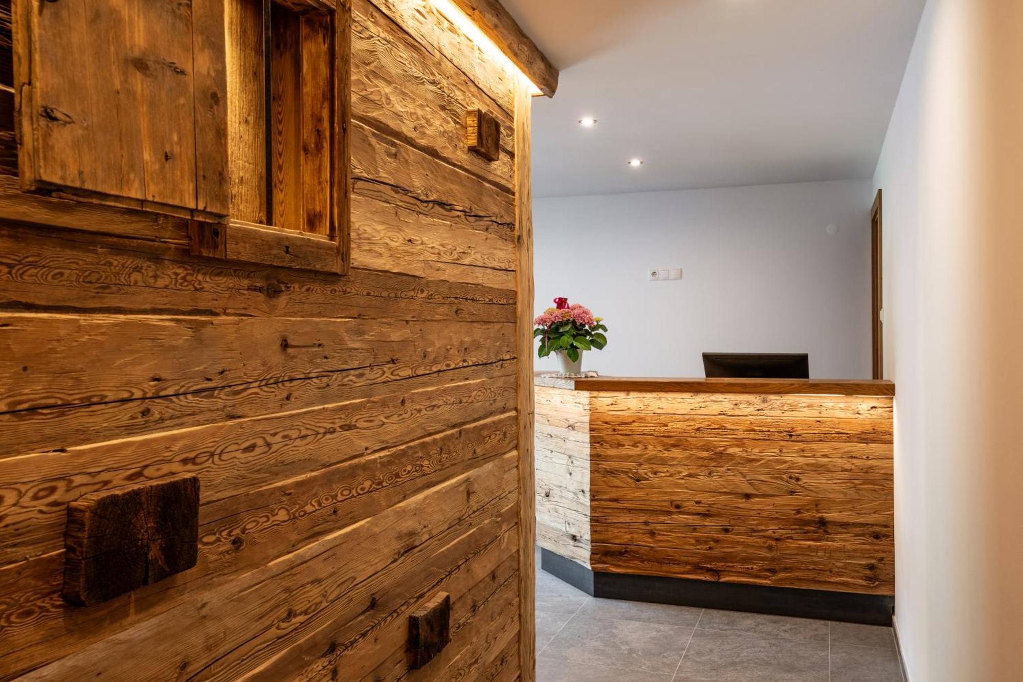 Apartament Kahnwirt Santa Maddalena in Casies Zewnętrze zdjęcie